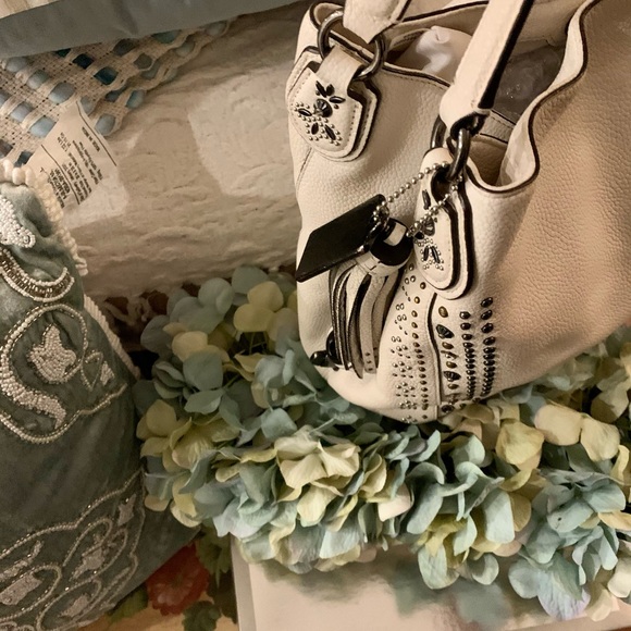 🤍🦄Coach Bandana Rivets Edie31 Shoulder Bag Chalk White F55544 MSRP $450.00 - Picture 11 of 16